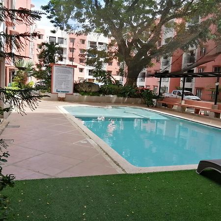 Condo Azur Suites B207 Near Airport, Netflix, Stylish, Cozy With Swimming Pool Île de Mactan Extérieur photo