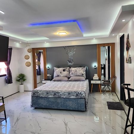 Condo Azur Suites B207 Near Airport, Netflix, Stylish, Cozy With Swimming Pool Île de Mactan Extérieur photo