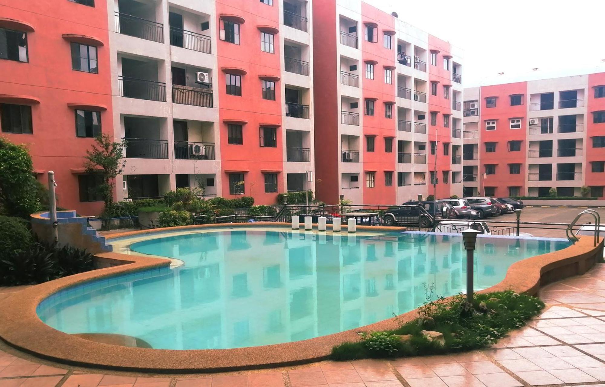 Condo Azur Suites B207 Near Airport, Netflix, Stylish, Cozy With Swimming Pool Île de Mactan Extérieur photo