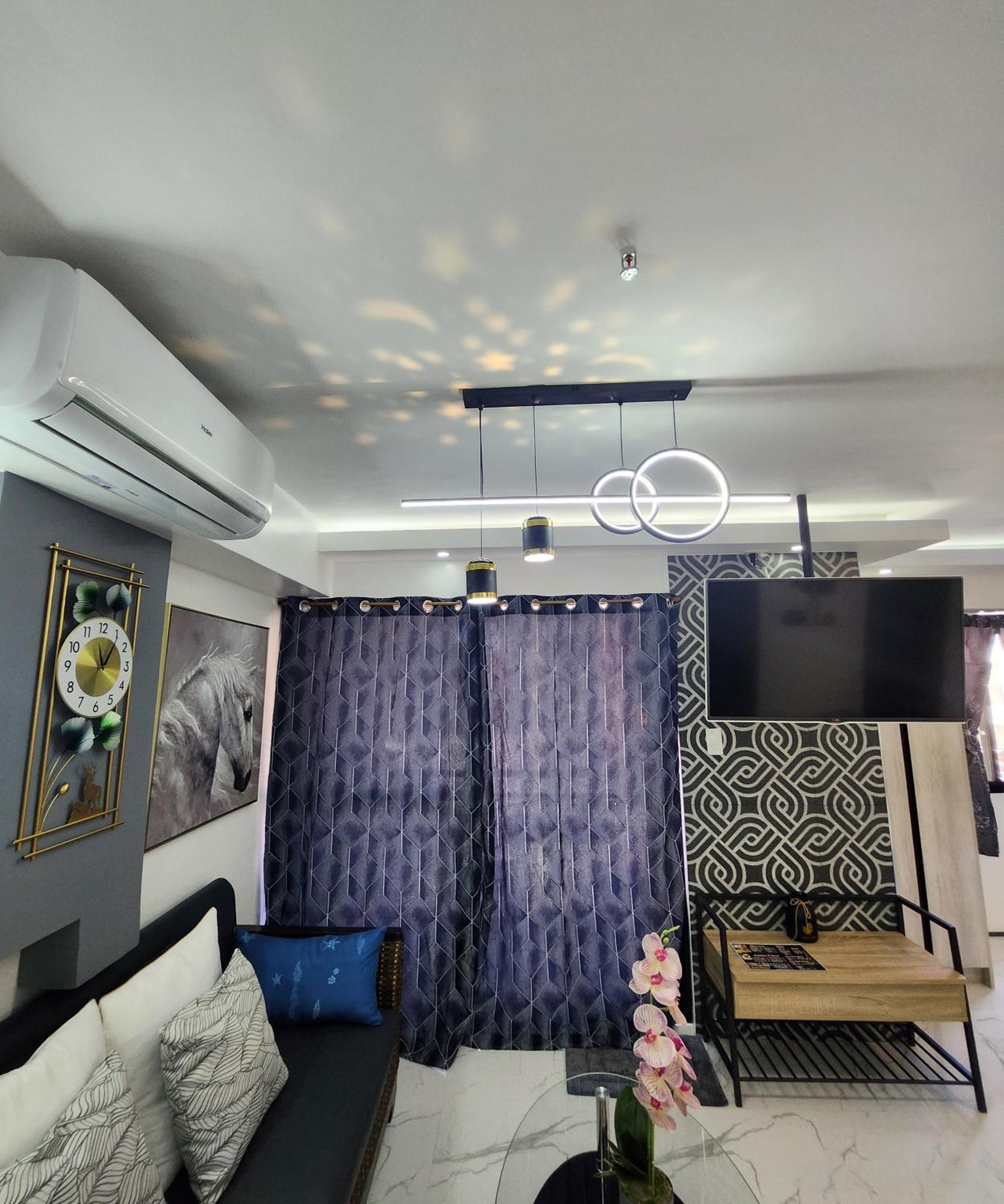 Condo Azur Suites B207 Near Airport, Netflix, Stylish, Cozy With Swimming Pool Île de Mactan Extérieur photo